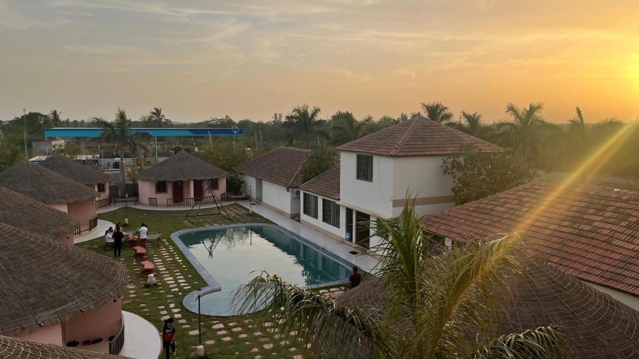 The Village Resort Kodae Экстерьер фото