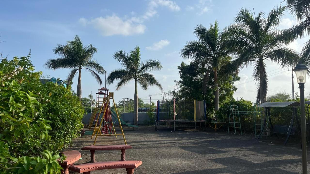 The Village Resort Kodae Экстерьер фото